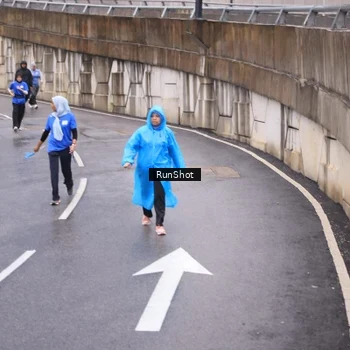 Runner Photo 7938405