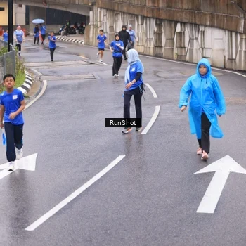 Runner Photo 7938415