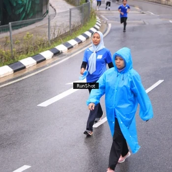 Runner Photo 7938421