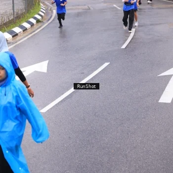 Runner Photo 7938432