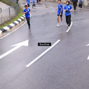 Runner Photo 7938442