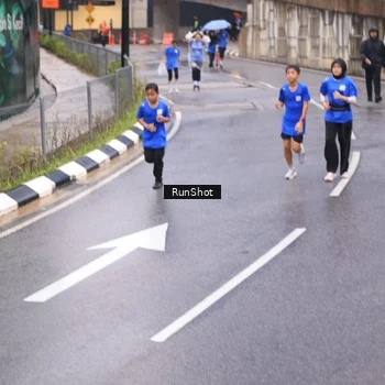 Runner Photo 7938444