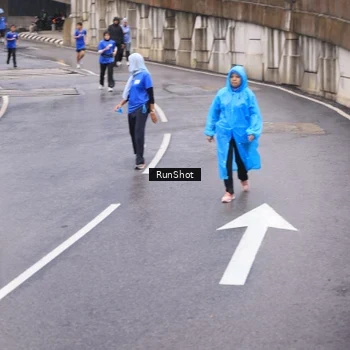 Runner Photo 7938456