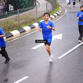 Runner Photo 7938474