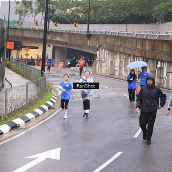 Runner Photo 7938493