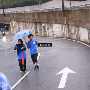Runner Photo 7938537