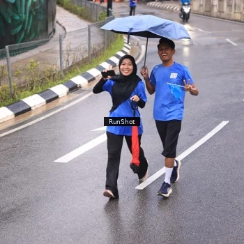 Runner Photo 7938555