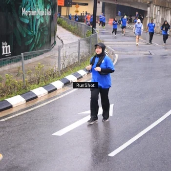 Runner Photo 7938605