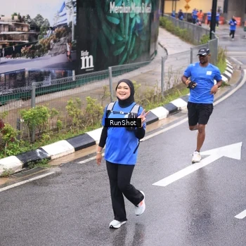 Runner Photo 7938610
