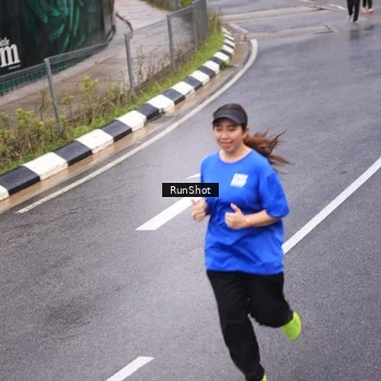 Runner Photo 7938730