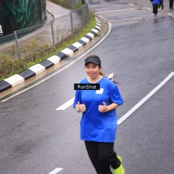 Runner Photo 7938731