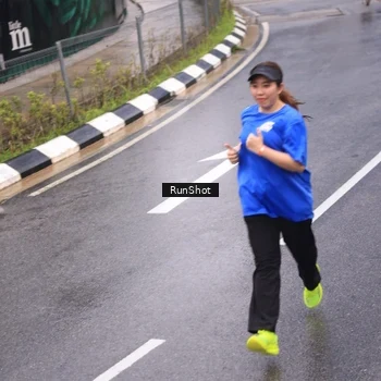 Runner Photo 7938732