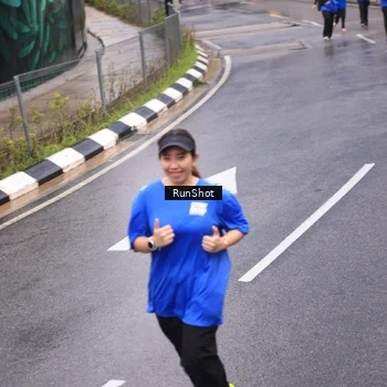 Runner Photo 7938735
