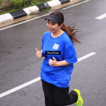 Runner Photo 7938740