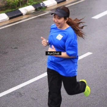 Runner Photo 7938743