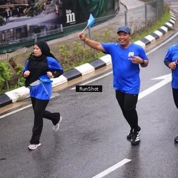 Runner Photo 7938775