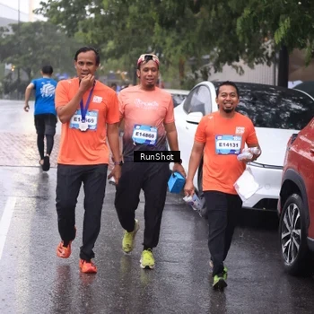 Runner Photo 7938783