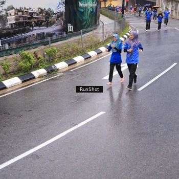 Runner Photo 7938807