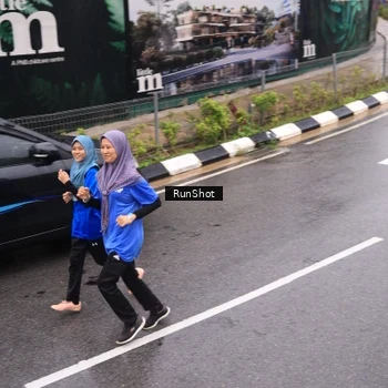 Runner Photo 7938827