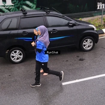 Runner Photo 7938836