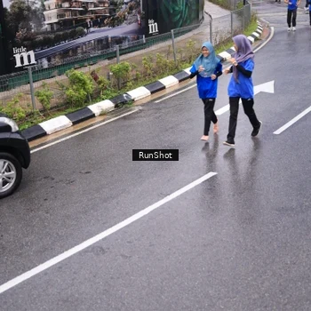 Runner Photo 7938846