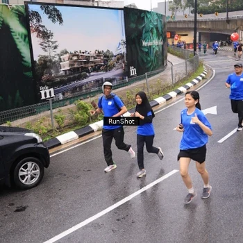 Runner Photo 7938850