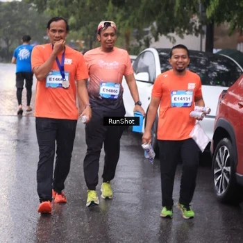 Runner Photo 7938851