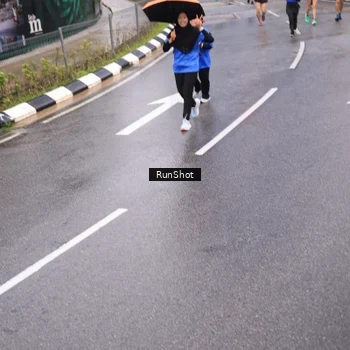 Runner Photo 7938878