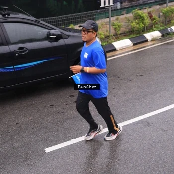 Runner Photo 7938886