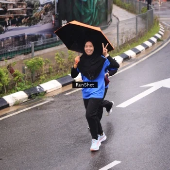 Runner Photo 7938889