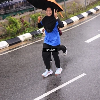 Runner Photo 7938894