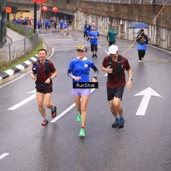 Runner Photo 7938955
