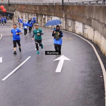 Runner Photo 7938973