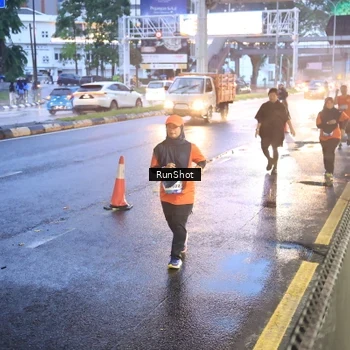 Runner Photo 7938995