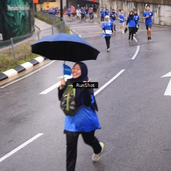 Runner Photo 7939010