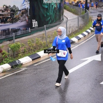 Runner Photo 7939027