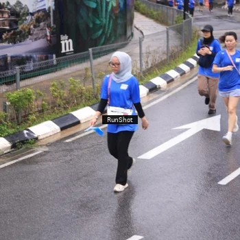 Runner Photo 7939038