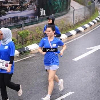 Runner Photo 7939046