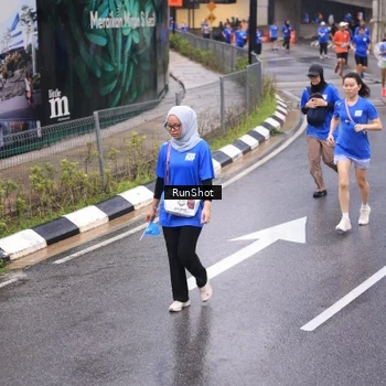 Runner Photo 7939067