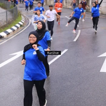 Runner Photo 7939073