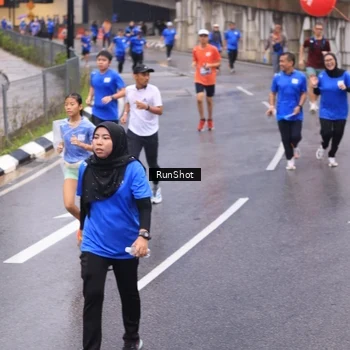 Runner Photo 7939080