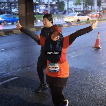 Runner Photo 7939108