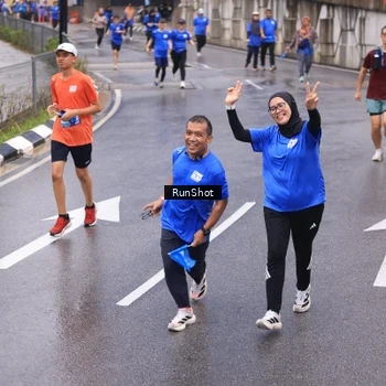 Runner Photo 7939110