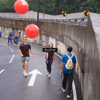 Runner Photo 7939128