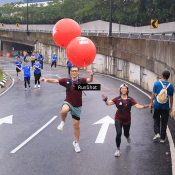 Runner Photo 7939138