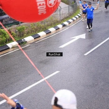Runner Photo 7939167