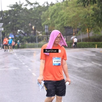 Runner Photo 7939173