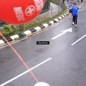 Runner Photo 7939176