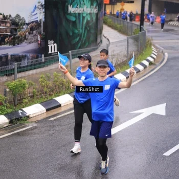 Runner Photo 7939196