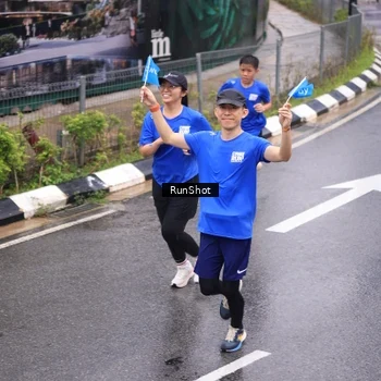 Runner Photo 7939199